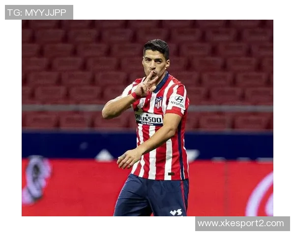 方昊在职业赛事中达成百场里程碑贡献11粒进球展现出色表现